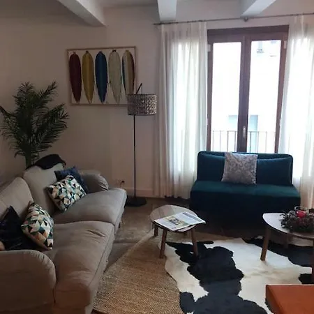 Charming House In Downtown Apartment El Port De La Selva