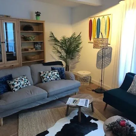 Charming House In Downtown El Port De La Selva