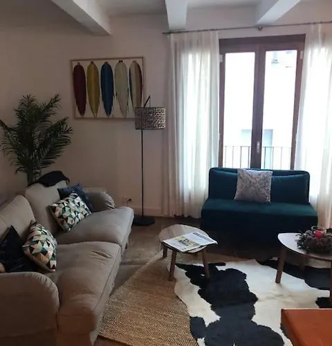 Charming House In Downtown Daire El Port De La Selva