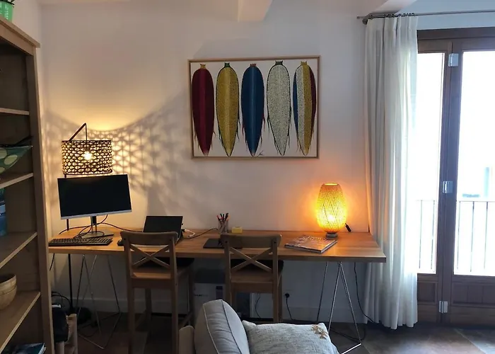 Charming House In Downtown Daire El Port De La Selva