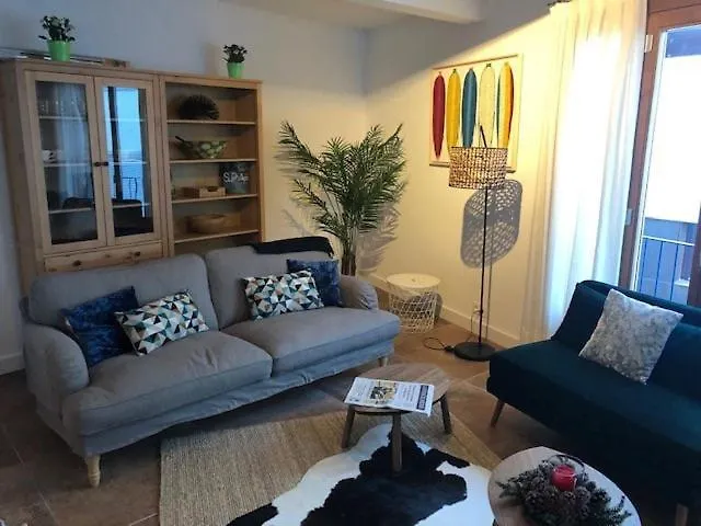 Charming House In Downtown El Port De La Selva