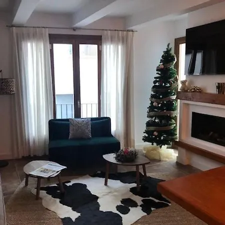 Charming House In Downtown El Port De La Selva